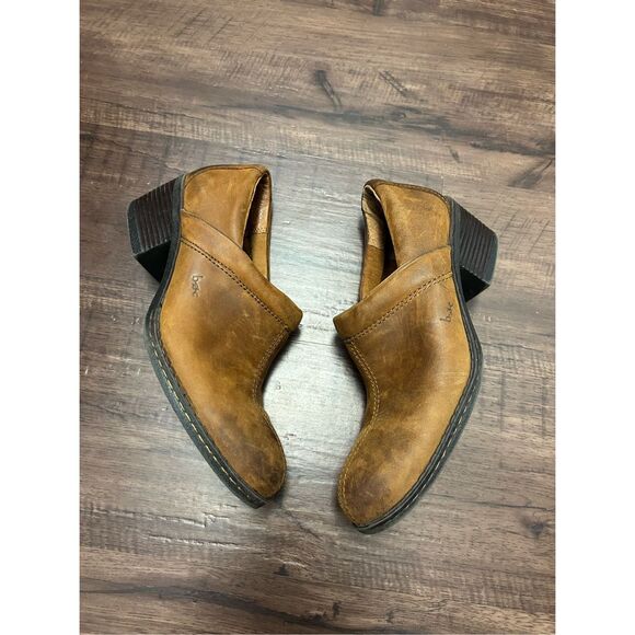 BOC Born Shoes Camel Brown Oiled Nubuck Distressed Leather Shooties, Sz 8.5 - Picture 1 of 9